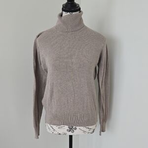 H&M Women's Beige Turtleneck Sweater